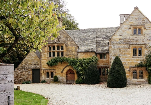 Reading through detailed reviews and comments: A Comprehensive Guide to Finding the Perfect Holiday Cottage in Bramley